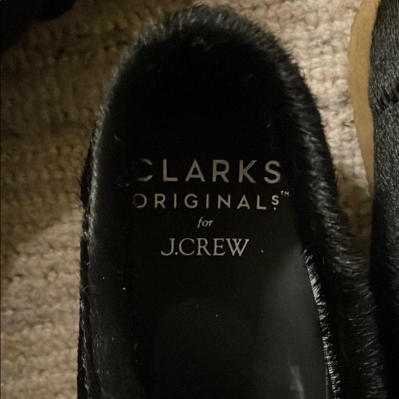 Black calf hair Clarks Wallabees with Tan Sole - Picture 2 of 5